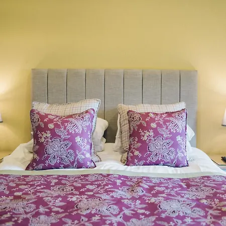 The Manor Boutique Hotel Restaurant And Bar-2